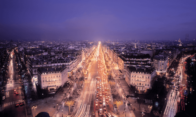 شانزلیزه پاریس جاده‌ای بهشتی در قلب شهر 